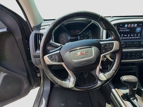 Used 2017 GMC Canyon SLE RWD image 11