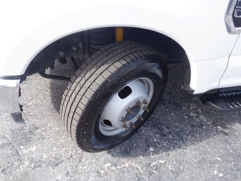 Used 2020 Ford F350 XL w/ XL Value Package image 19