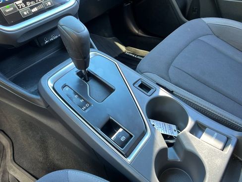 Used 2025 Subaru Crosstrek 2.5i Premium image 19