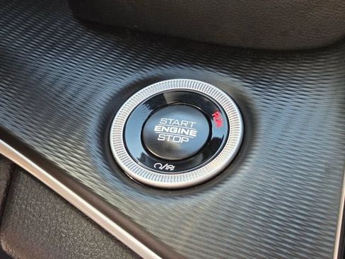 Used 2025 Jeep Grand Cherokee L Laredo w/ Luxury Tech Group I RWD image 30