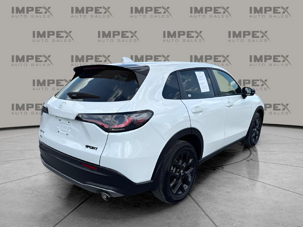 Used 2025 Honda HR-V Sport image 3