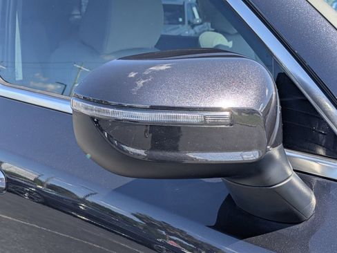 Used 2025 Kia Telluride S image 10