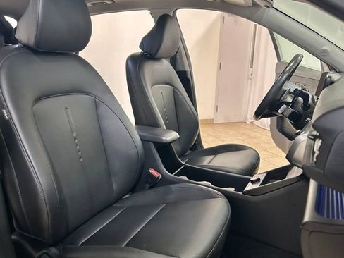Used 2024 Hyundai Kona Limited AWD/4WD image 19