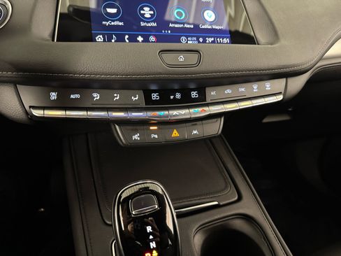 Used 2022 Cadillac XT4 Premium Luxury w/ Enhanced Visibility Package image 26