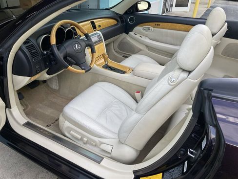 Used 2003 Lexus SC 430 Convertible RWD image 14