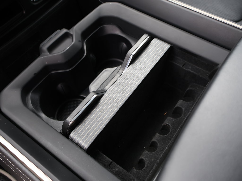 Used 2020 RAM 1500 Limited w/ Black Appearance Package RWD image 41