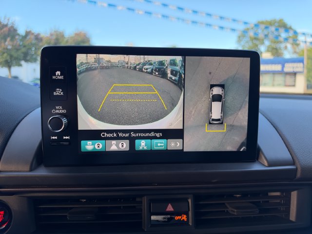 Used 2024 Honda Pilot TrailSport image 16