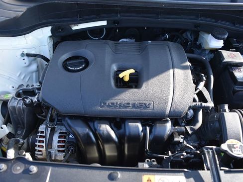 Used 2023 Kia Soul LX w/ LX Technology Package image 32