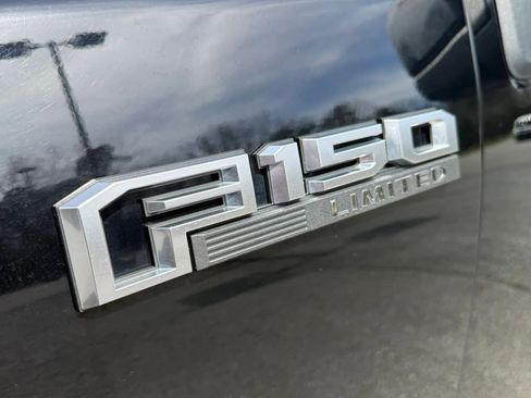 Used 2016 Ford F150 Limited w/ Trailer Tow Package image 13