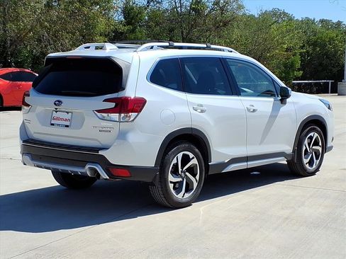 Used 2022 Subaru Forester Touring w/ Popular Package #3 image 9