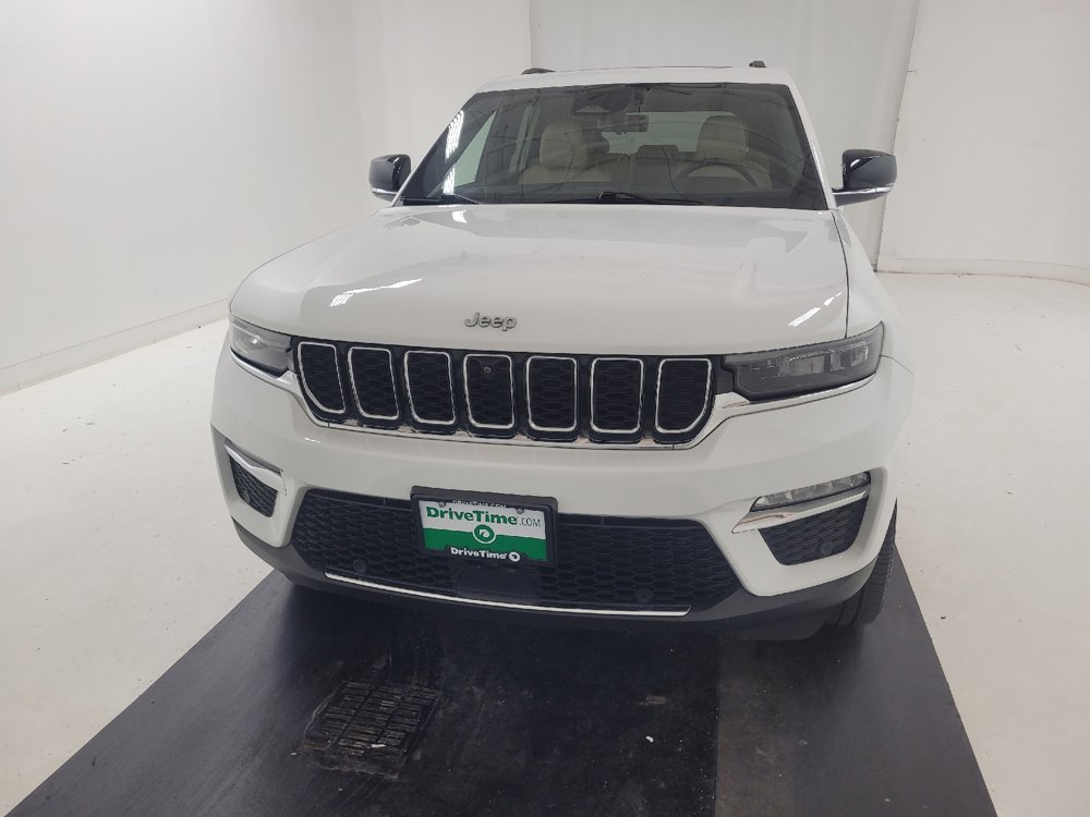 Used 2023 Jeep Grand Cherokee 4WD 4xe w/ Luxury Tech Group II image 15
