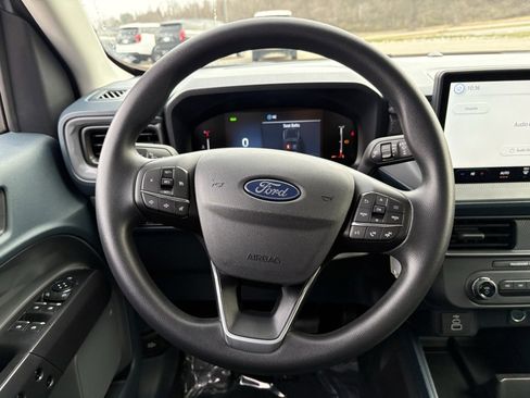 New 2025 Ford Maverick XL w/ Equipment Group 101A image 31