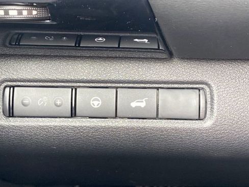 New 2026 Nissan Pathfinder SV image 15