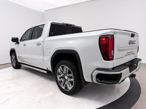 Used 2022 GMC Sierra 1500 Denali w/ Denali Reserve Package image 15