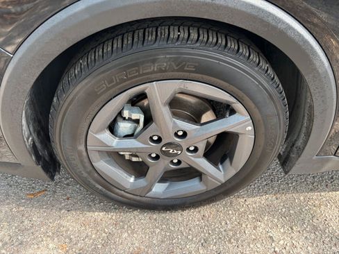 Used 2025 Kia K4 FWD image 30