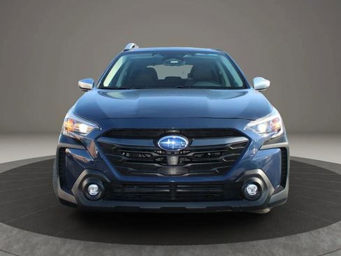 Used 2023 Subaru Outback Touring image 11