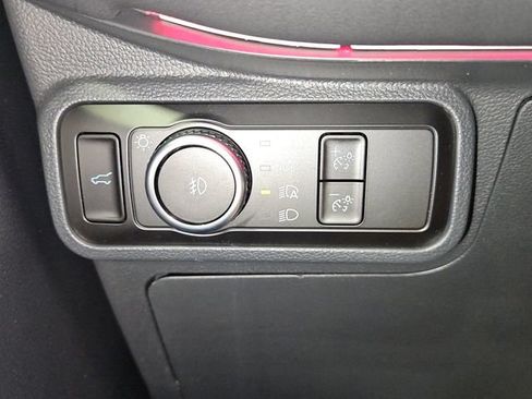 Certified 2025 Ford Explorer ST AWD/4WD image 32