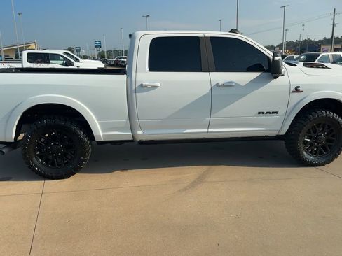 Used 2025 RAM 2500 Limited image 9