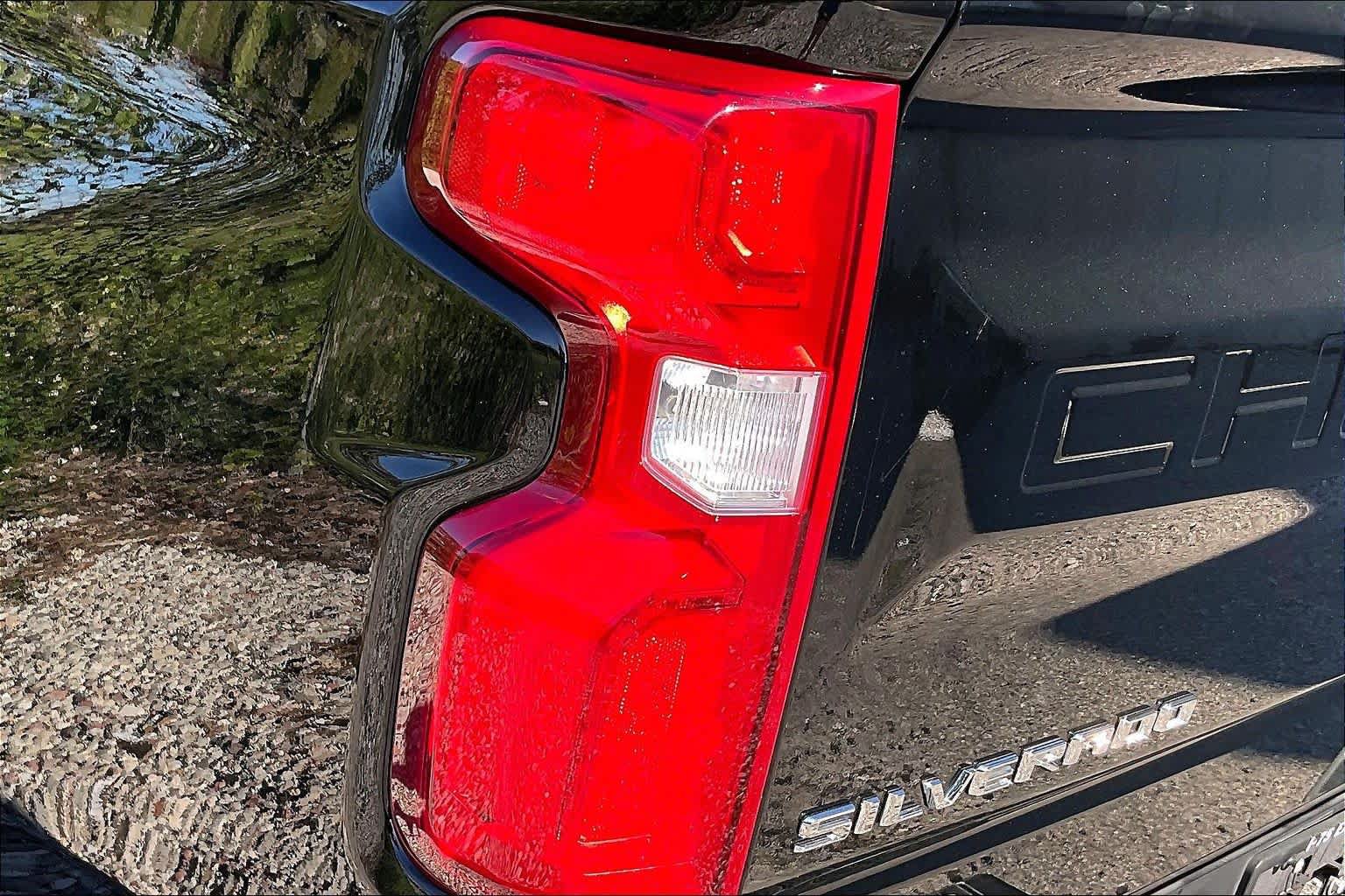 Used 2026 Chevrolet Silverado 1500 RST w/ RST Select Package RWD image 28