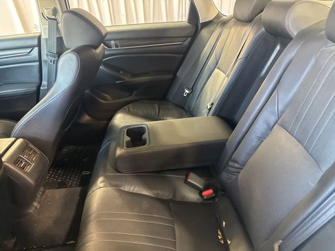 Used 2018 Honda Accord EX-L image 15