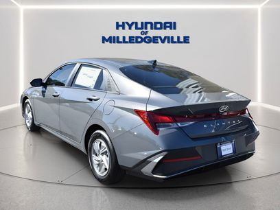 New 2026 Hyundai Elantra SE