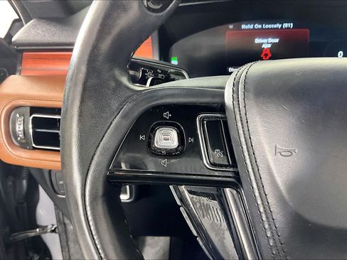 Used 2022 Lincoln Aviator Reserve w/ Equipment Group 201A AWD/4WD image 22