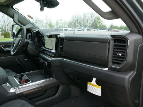 New 2026 Chevrolet Silverado 2500 LTZ w/ LTZ Plus Package AWD/4WD image 13