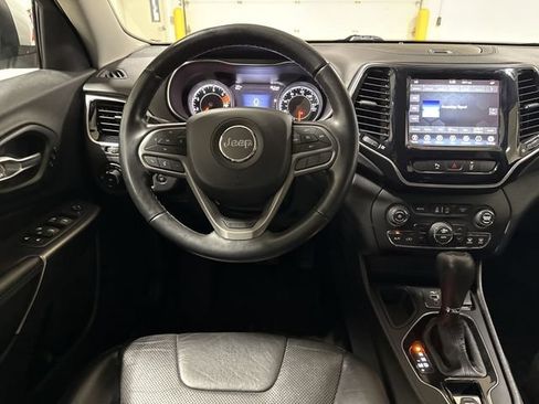 Used 2020 Jeep Cherokee Limited w/ Advanced Safety Group FWD image 11