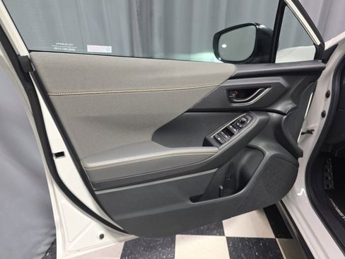 Used 2025 Subaru Crosstrek 2.5i Sport w/ Popular Package #3A image 17