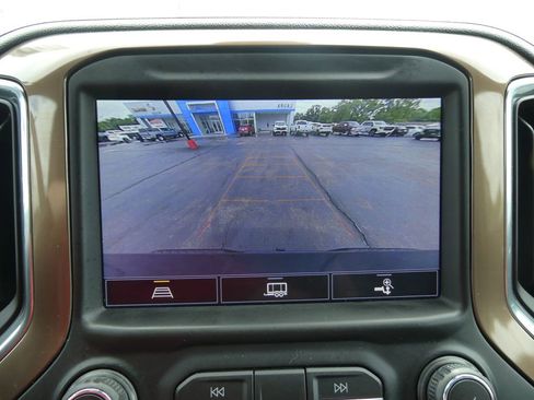 Certified 2021 Chevrolet Silverado 1500 High Country AWD/4WD image 33