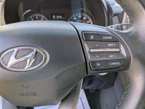Used 2021 Hyundai Kona Limited AWD/4WD image 49