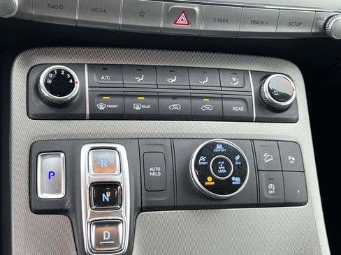 Certified 2022 Hyundai Palisade SE image 27