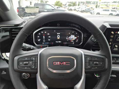 New 2026 GMC Sierra 2500 SLT w/ Texas SLT Premium Package AWD/4WD image 15