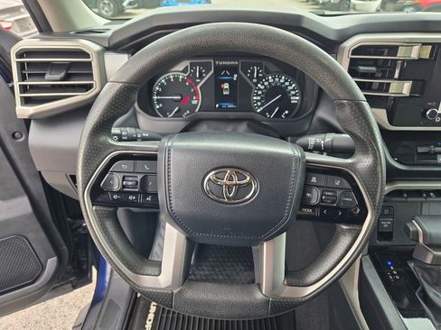 Used 2023 Toyota Tundra SR5 w/ SR5 Convenience Package AWD/4WD image 39