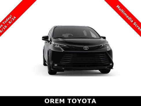 New 2026 Toyota Sienna XLE Woodland Edition AWD/4WD image 32