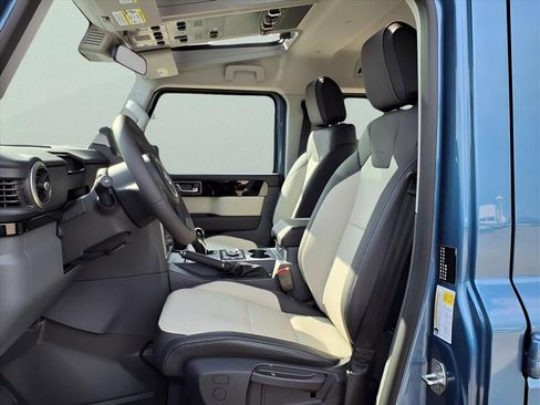 Used 2025 INEOS Grenadier AWD/4WD image 14