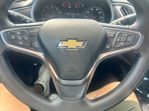 Used 2024 Chevrolet Malibu LT FWD image 13