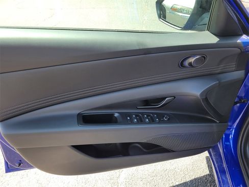 New 2025 Hyundai Elantra Sport image 6