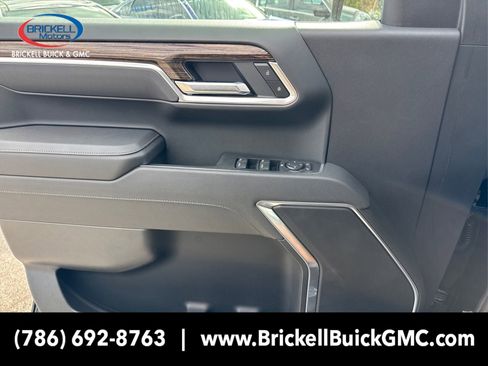New 2026 GMC Sierra 1500 Elevation image 23