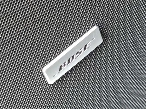 Certified 2024 Chevrolet Suburban Z71 w/ Luxury Package image 21