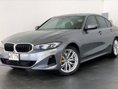 Certified 2023 BMW 330i Sedan w/ Convenience Package image 1