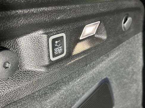 Used 2023 Jeep Grand Cherokee L Summit image 34