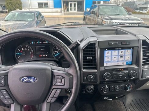 Used 2018 Ford F150 XLT w/ Equipment Group 302A Luxury image 25