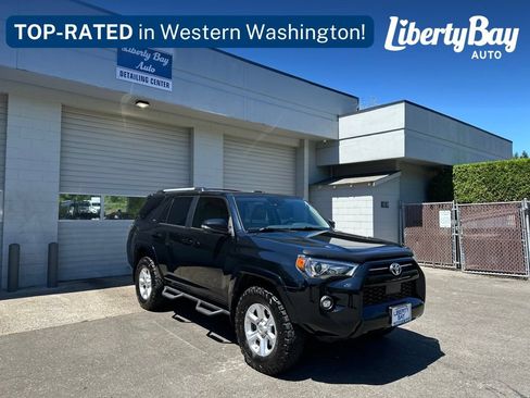 Used 2021 Toyota 4Runner SR5 Premium w/ Moonroof Package AWD/4WD image 10