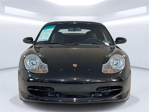 Used 2001 Porsche 911 Carrera 4 image 2