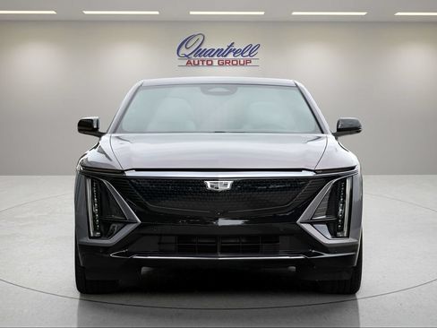 Certified 2024 Cadillac Lyriq Sport AWD/4WD image 9