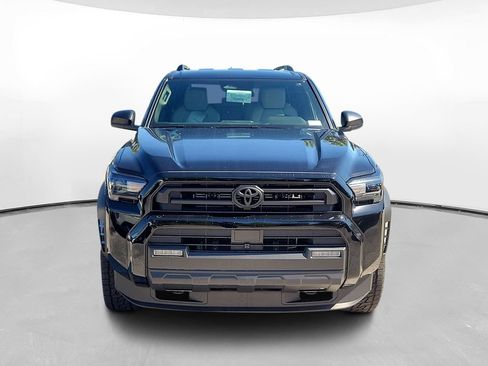 New 2026 Toyota 4Runner SR5 AWD/4WD image 2