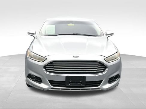 Used 2016 Ford Fusion SE AWD/4WD image 8