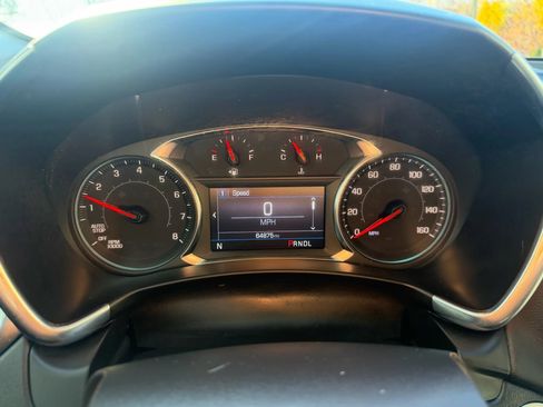 Used 2023 Chevrolet Equinox LT w/ Driver Convenience Package image 10