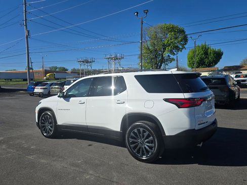 Used 2023 Chevrolet Traverse RS AWD/4WD image 4